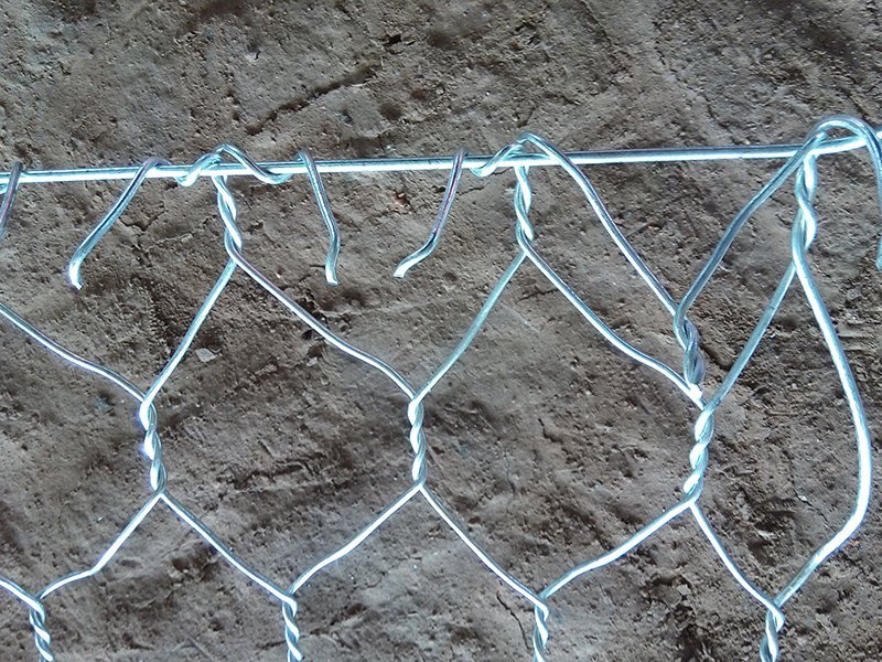 包塑丝石笼网耐腐蚀能力强